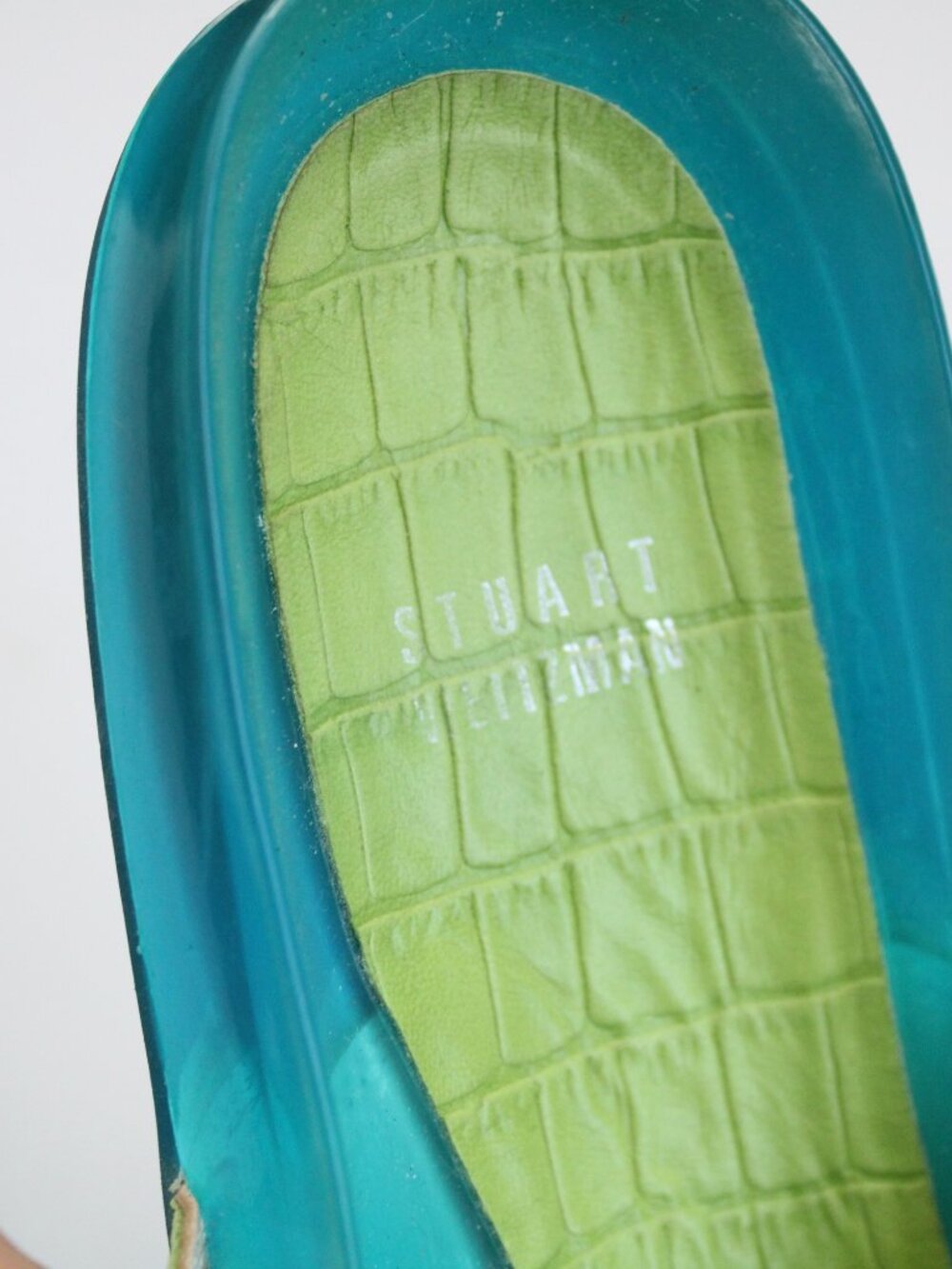 Stuart Weitzman Puppy Luv Green Croc Jelly Rhinestone Buckle Strap Sandals sz 10 - Picture 2 of 5